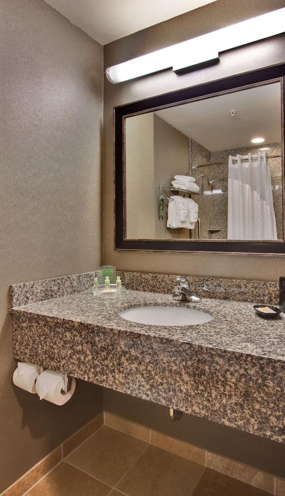 Hotel Airport - California By Ihg Ontario