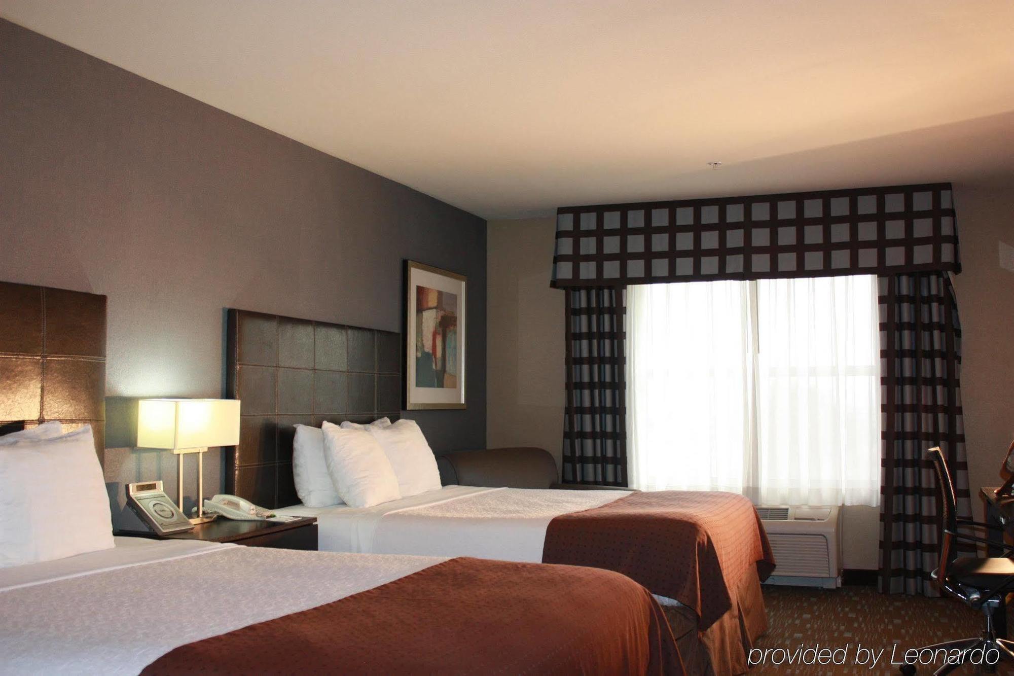Airport - California By Ihg Hotel