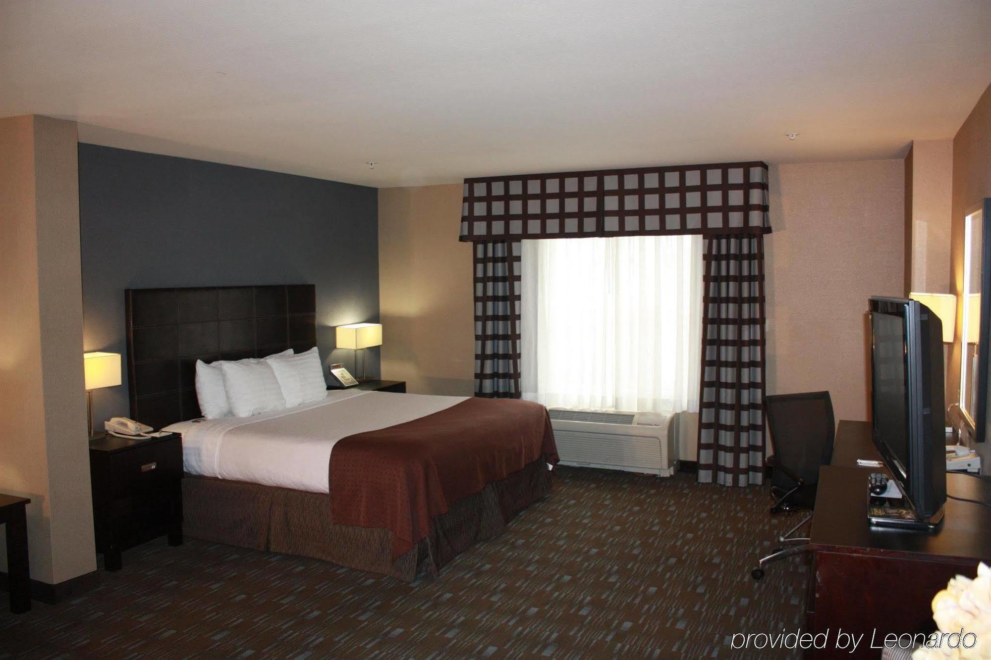 Airport - California By Ihg